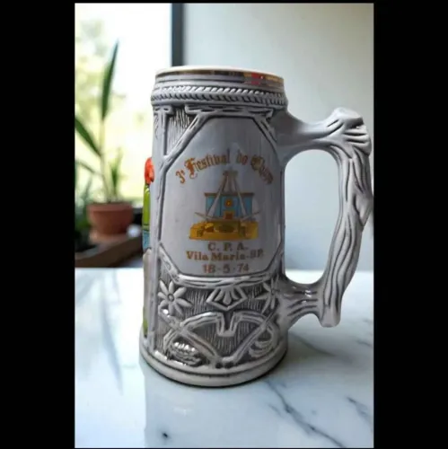 Caneca de chopp antiga( Porcelana)