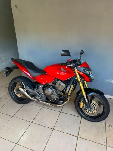 Honda CB Hornet 2013/2014 ABS - Apenas 20.050 KM