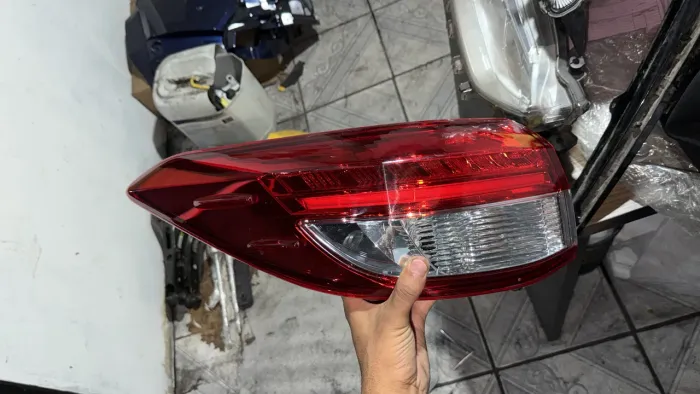 Lanterna Traseira Led Yaris Sedan Xls 2018 À 2025 Original