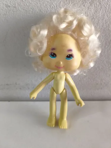 Boneca Beijinho da Estrela - Coleção Brigaderia