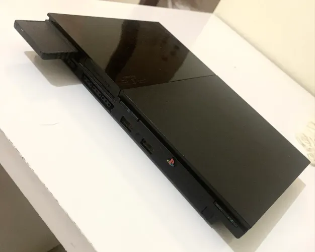 PlayStation 2 Slim
