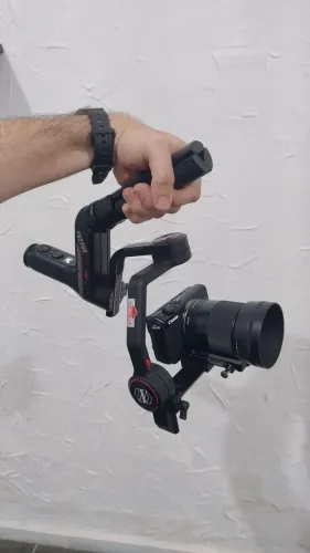 Kit Filmmaker Canon M100 + Sigma 30mm 1.4 + Gimbal