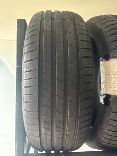 Pneu 215/55R18 95H Pirelli Scorpion
