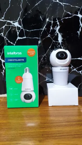 Câmera Wi-Fi Intelbras iM6 Full HD com Visão Noturna - Nova