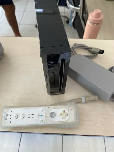 Nintendo Wii Desbloqueado + Acessórios