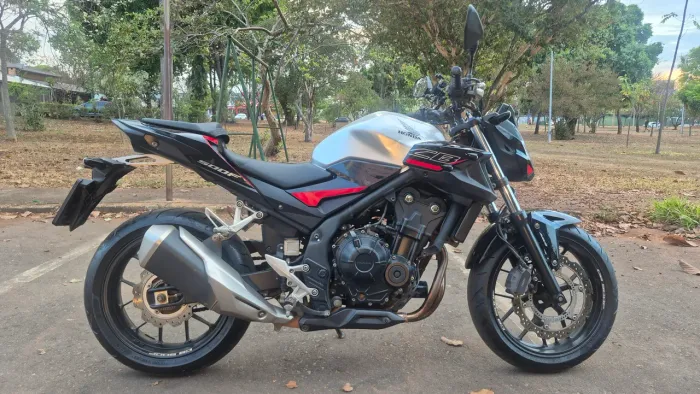 VENDO MOTO HONDA CB500F 2021