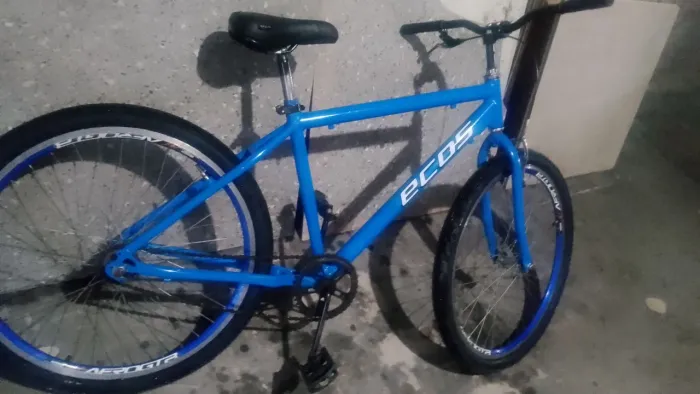 Bike aro 26 peneus novos, justificativa da venda: não estou usando 