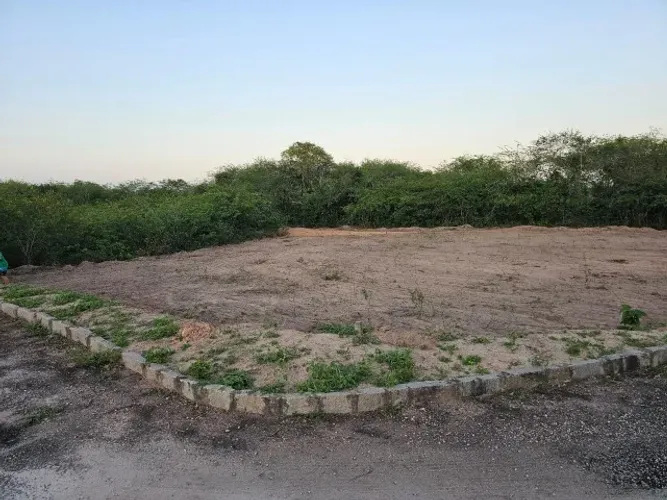 Terreno a venda com uma área de 1.180m², Condomínio Lagoa do Mato, Macaiba/RN. 