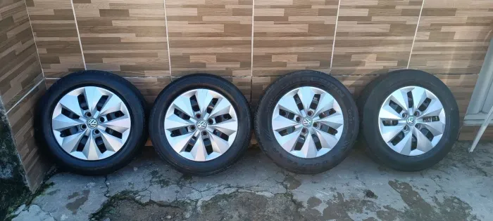 JOGO DE RODAS DE FERRO ARO 14 (4X100) + CALOTAS ORIGINAIS VW