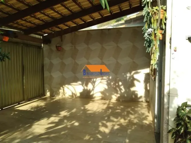 casa geminada de 2 quartos, Bairro Minaslândia em Belo Horizonte