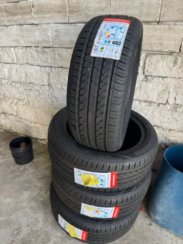 Pneu205/50R17