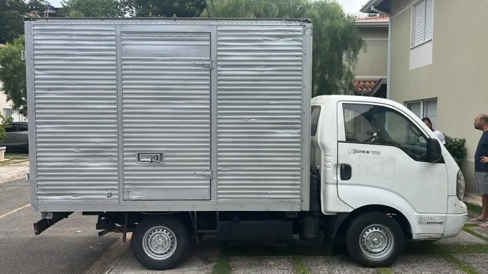 Vendo Kia Bongo em exelente estado