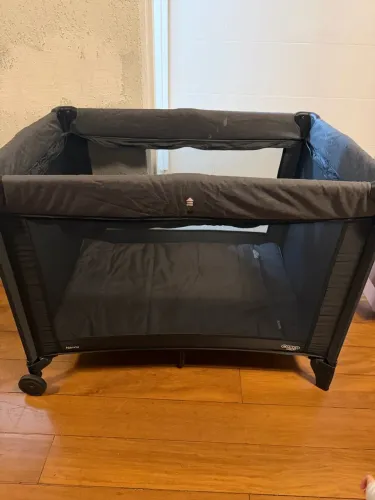 Berço Portátil Cosco Kids Nanny 2 Níveis De Altura preto