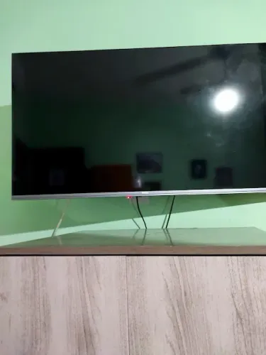 SMART TV PHILCO 40"