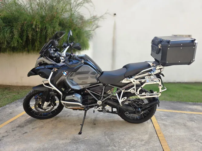 Bmw GS 1200 adventure tripe black