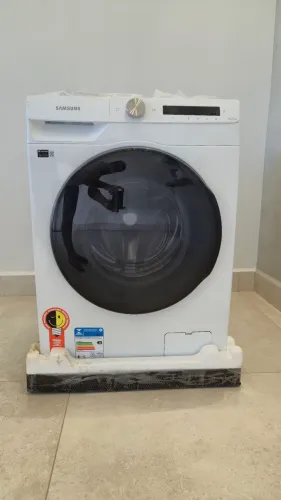 Lava e seca Samsung WD13T 13kg