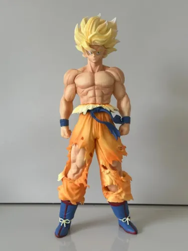 Figura De Ação Goku ssj Dragon Ball Z - 18cm Bandai