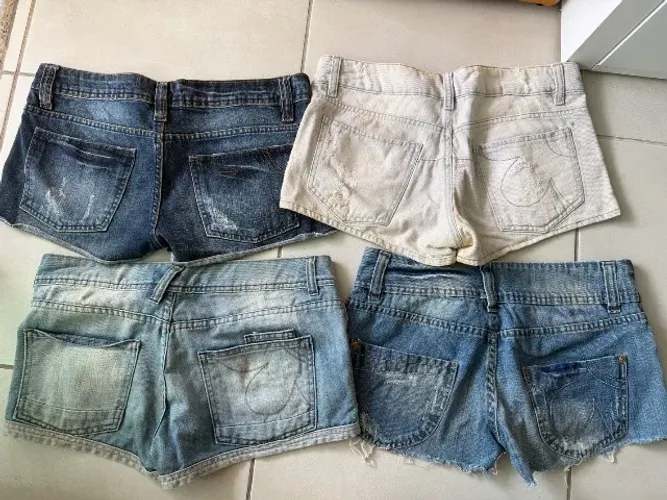 Shorts Farm!! Praticamente novos !
