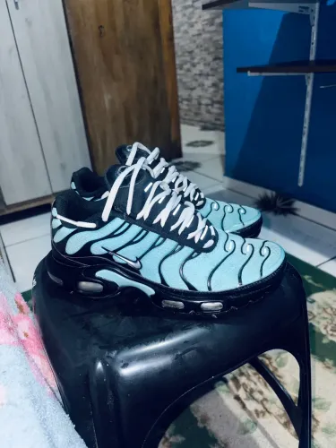 Nike Air Max Plus Tiffany, Tn original, pouco tempo de uso, está em perfeitas condições