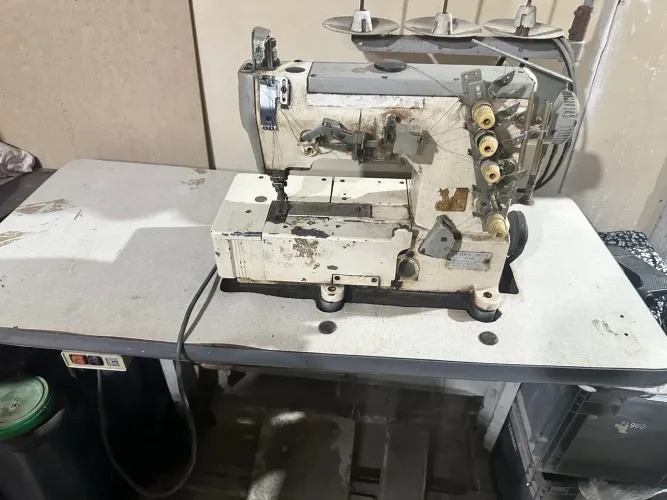 Vendo máquina colarete  funcionando perfeitamente 