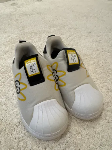 Tênis Adidas Superstar Branco Tamanho 24