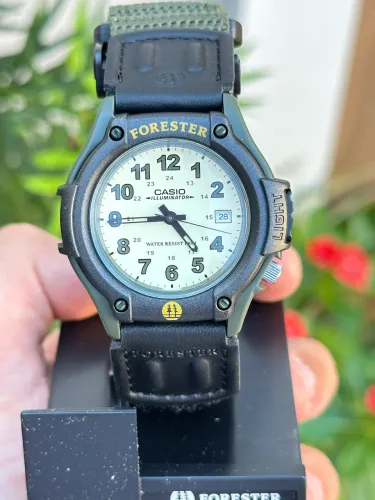 Relógio Casio Forester Novo