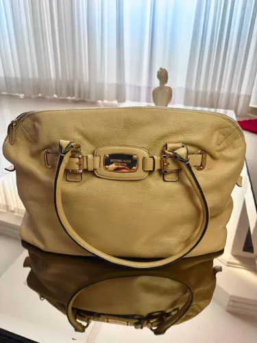 Bolsa Michael kors de couro legítimo