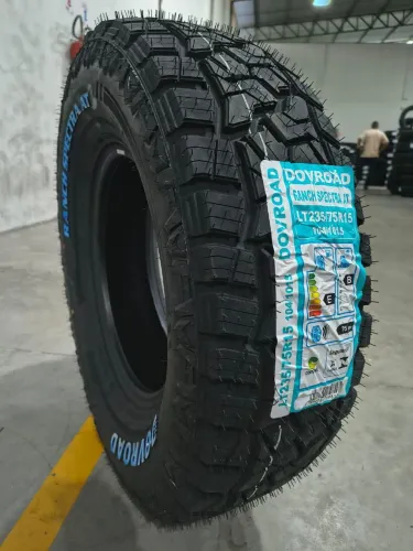 PNEU 235/75R15 AT DOVROAD