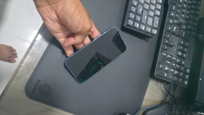 iPhone 13