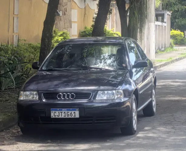 Audi A3 1.8 Turbo 3P Mec. 1998