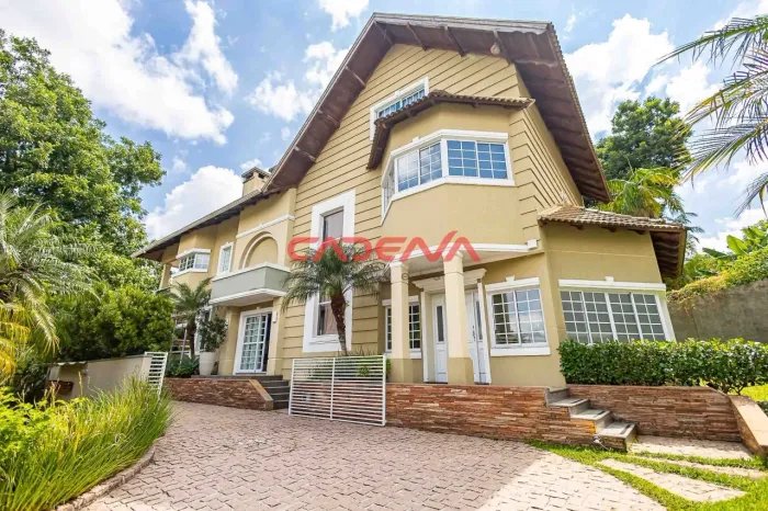 Casa com 4 quartos e 7 vagas à venda no Jardim Social