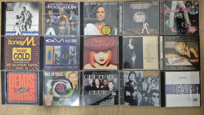 Lote com 25 CDs Diversos - Pop/Anos 80/Disco / Originais