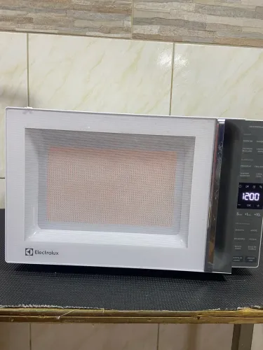 Microondas 36L Eletrolux