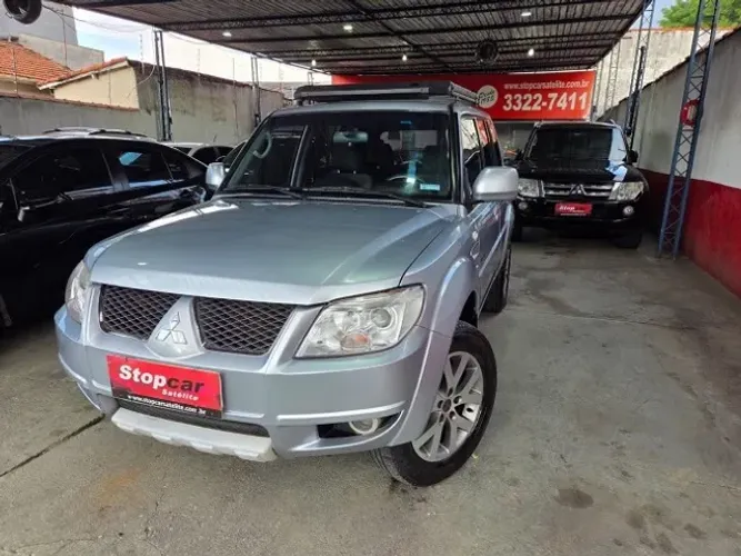 Mitsubishi Pajero TR4 2.0/ 2.0 Flex 16V 4X4 Aut. 2015