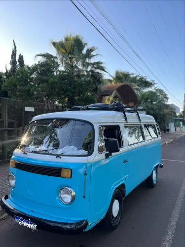 Volkswagen Kombi Standard/ Luxo/ Serie Prata 1998