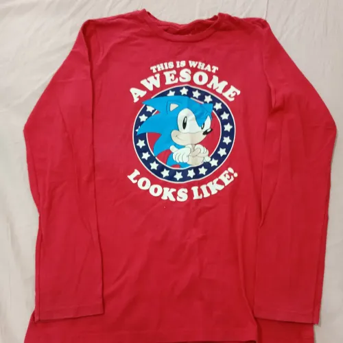 Camisetas tamanho 12 25.00 cada