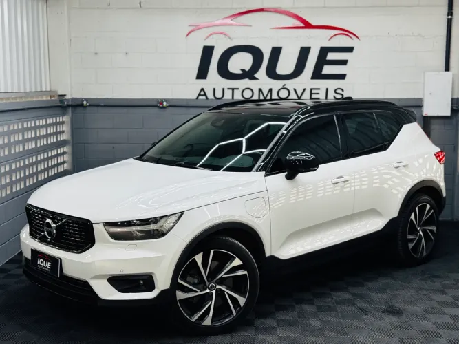 Volvo XC40 XC 40 T-5 Híbrido R-design 1.5 262cv FWD 2021