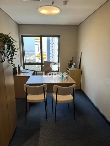 Edifício New Worker Tower - Sala Comercial Reformada com 2 Ambientes e Vista Livre no New 