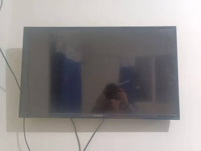 Televisão Panasonic smart 32 polegadas