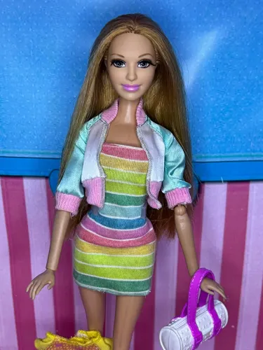 Barbie Summer Life In The Dream House