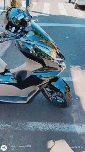 vendo PCX zerada