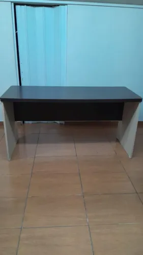 Mesa de computador.