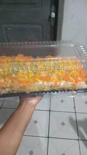 Torta salgada 1 pão 99,90,2 paês 150