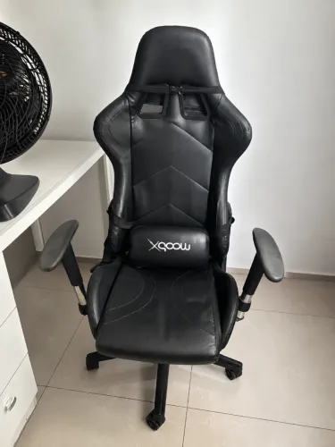 Cadeira GAMER de escritório Bela Magazine GT Racer gamer ergonômica preta