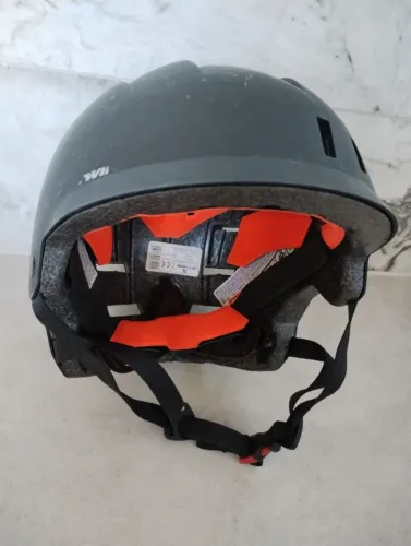 Capacete Btwin circunferência 59-61