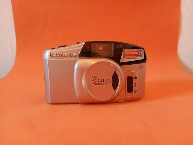 Câmera Fotográfica Analógica Olympus Accura Zoom XB 700