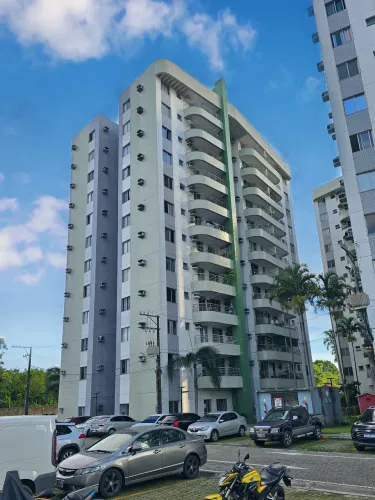 Apartamento no condomínio chácaras Montenegro cedro (6 andar nascente)