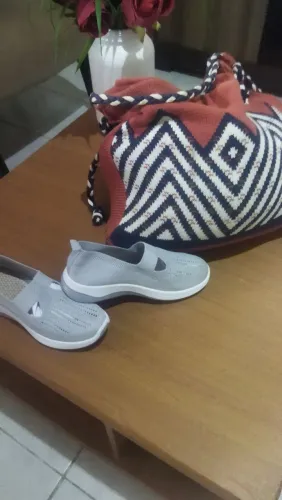 Kit Bolsa de tricô + Tênis slip on 37 R$ 60