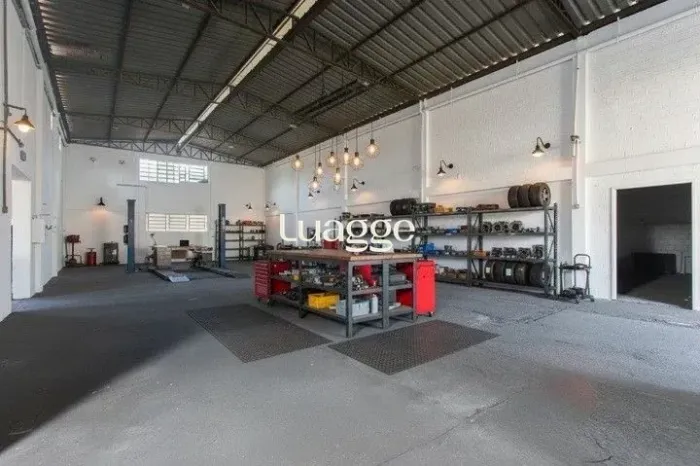 PAVILHÃO COMERCIAL PARA ALUGAR NO BAIRRO VILA NOVA