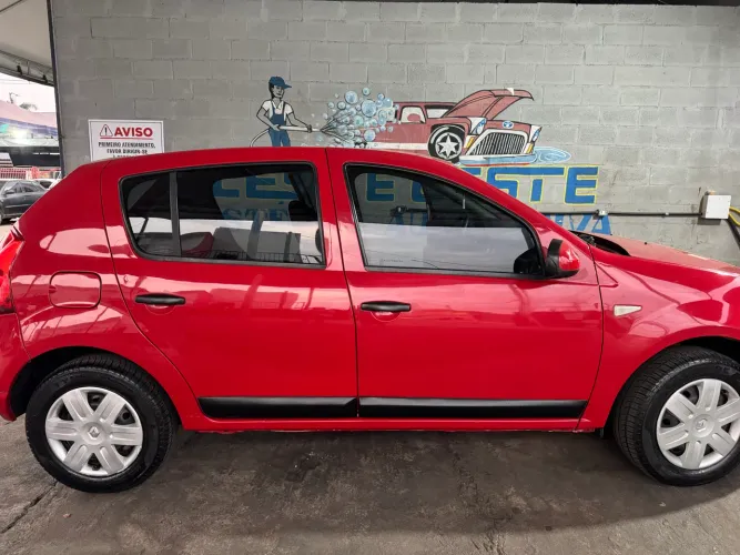 Renault Sandero Expression Hi-flex 1.6 8V 5P 2011